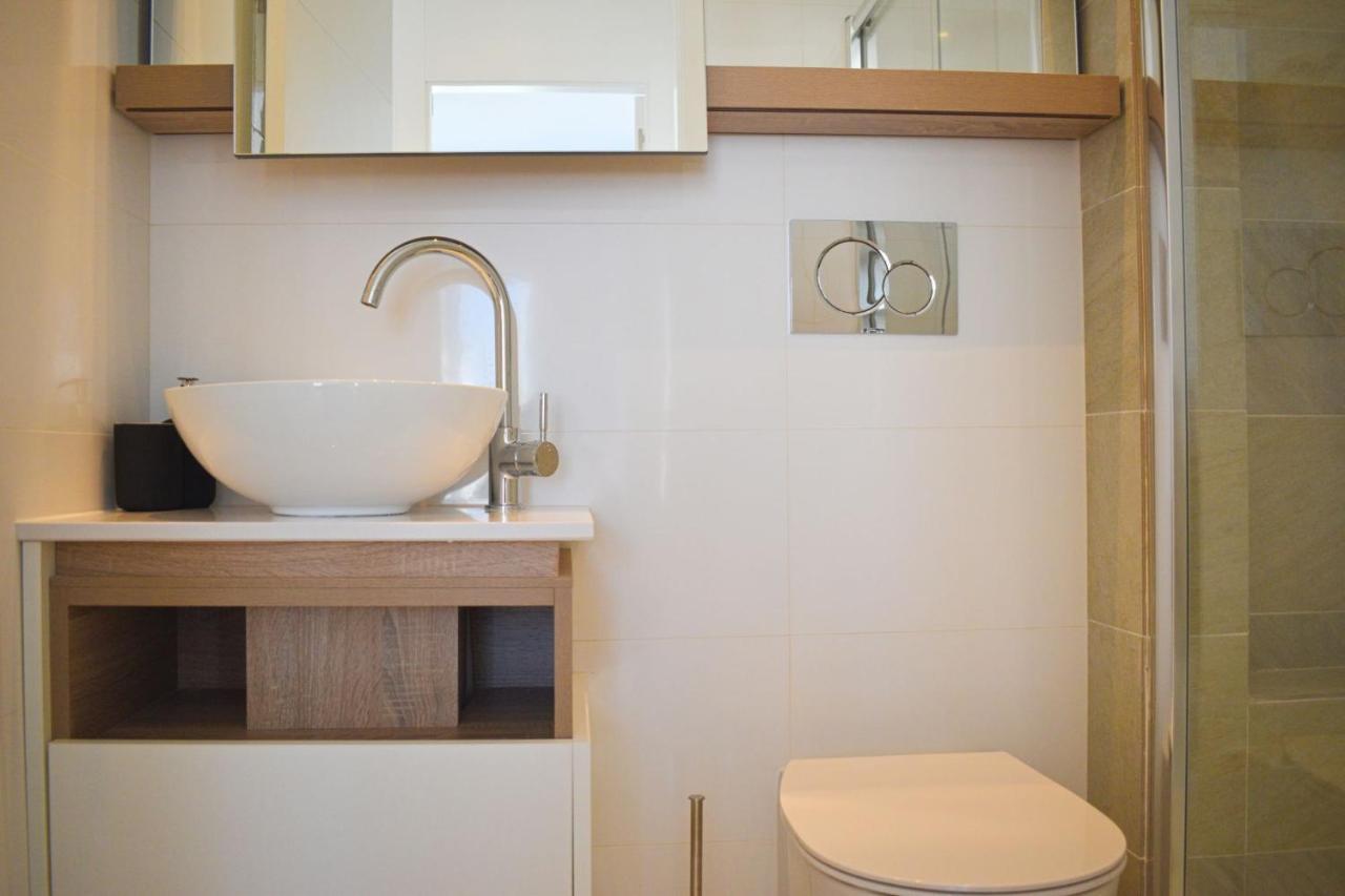 New Build Apartment On Beautiful Modern Complex Rojales Exterior photo