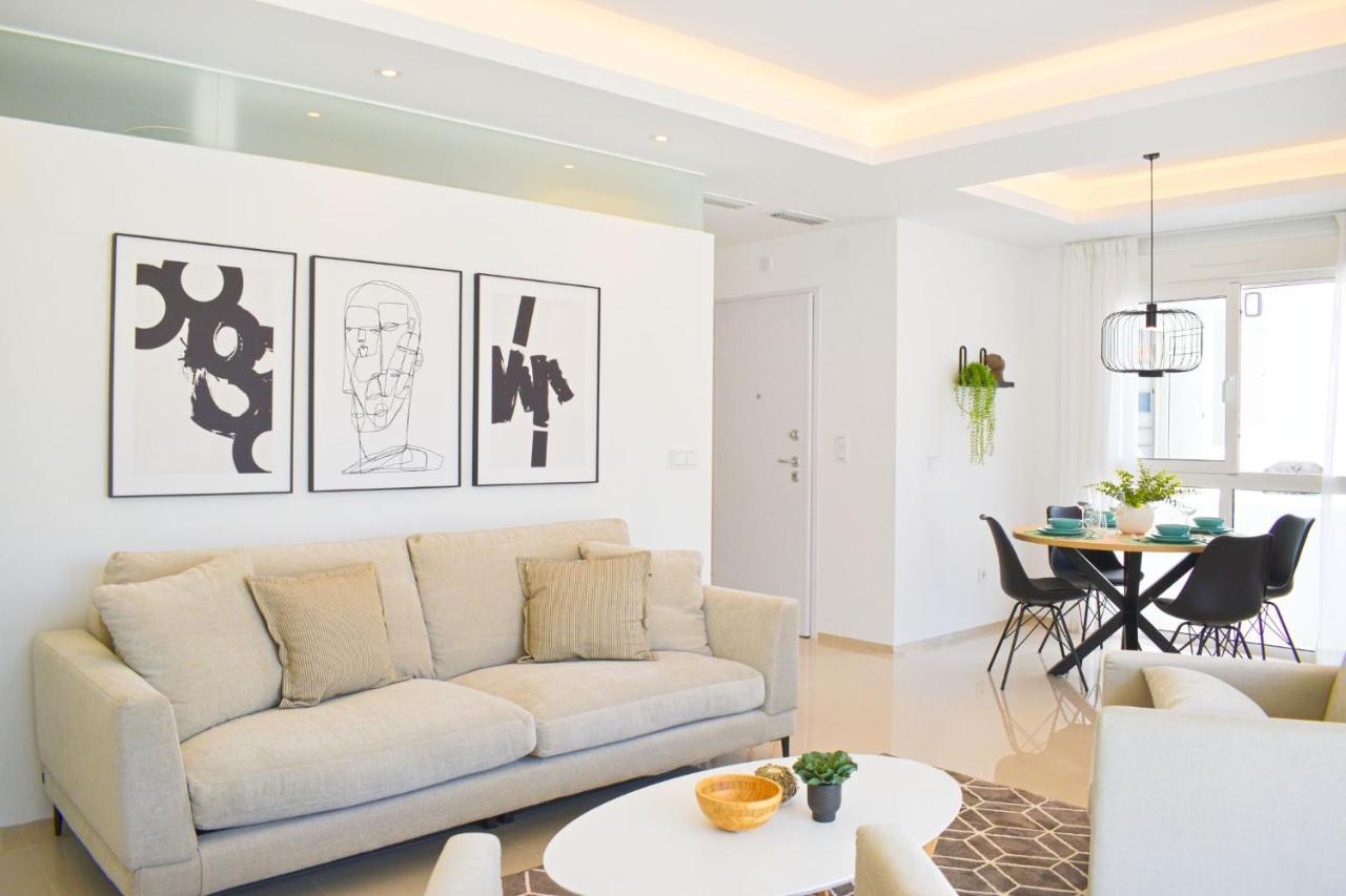 New Build Apartment On Beautiful Modern Complex Rojales Exterior photo